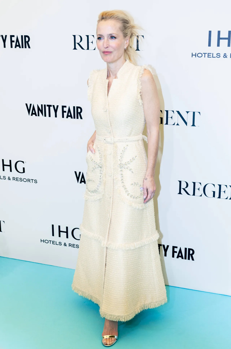 Gillian Anderson