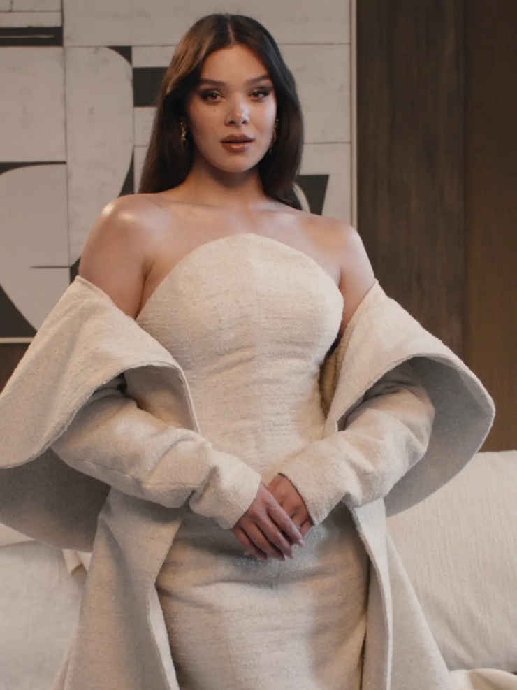 Hailee Steinfeld