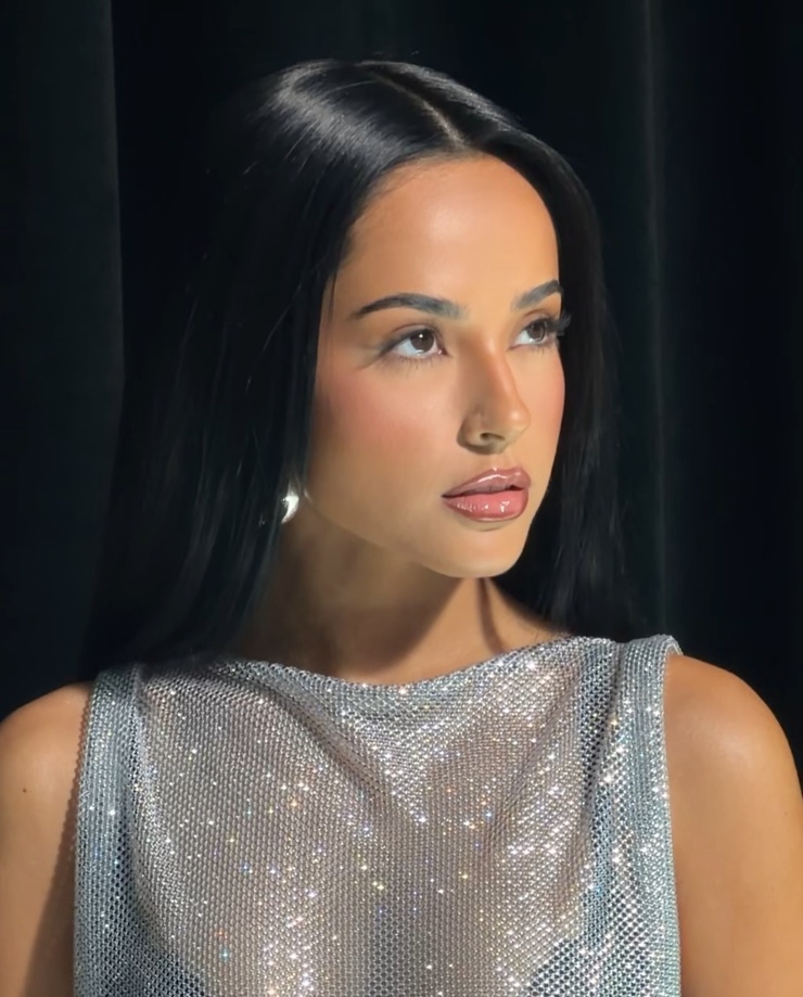 Becky G.