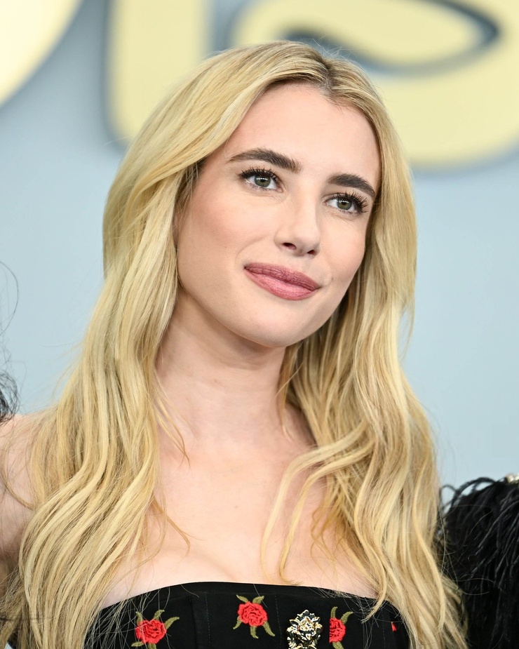 Emma Roberts Emma Roberts