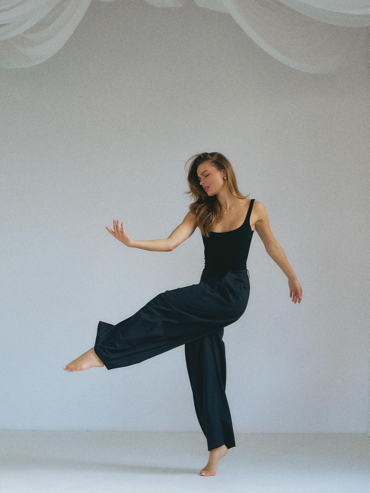 Julia Surys