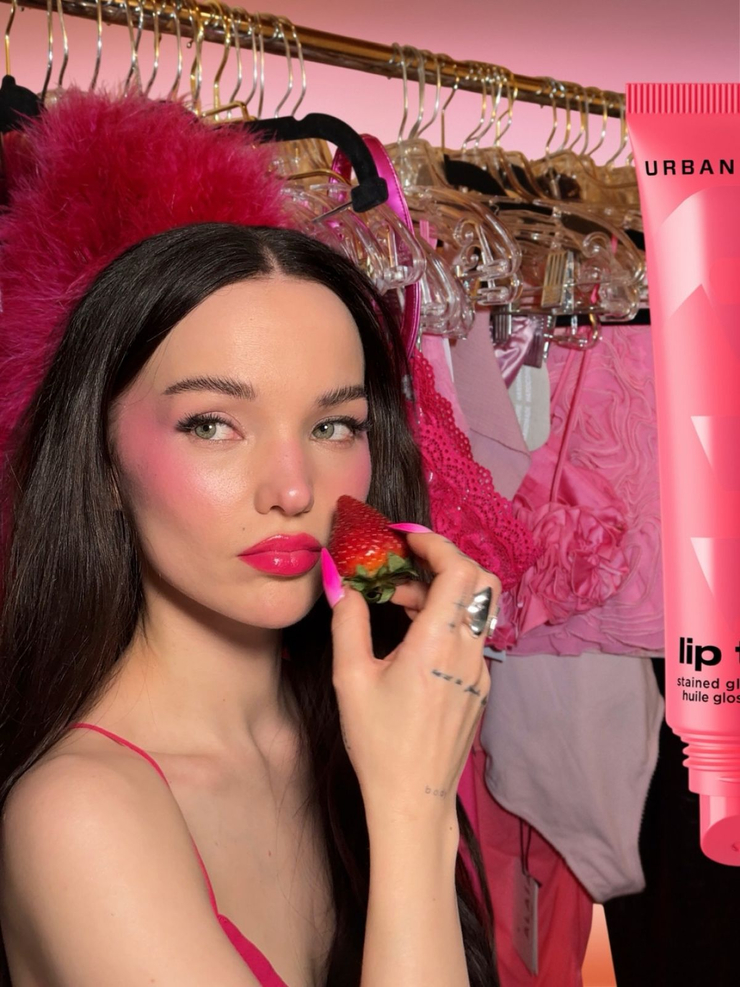Dove Cameron