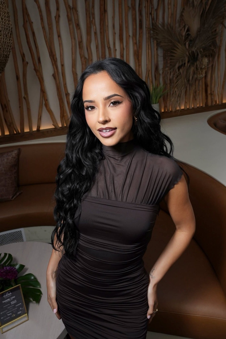 Becky G.