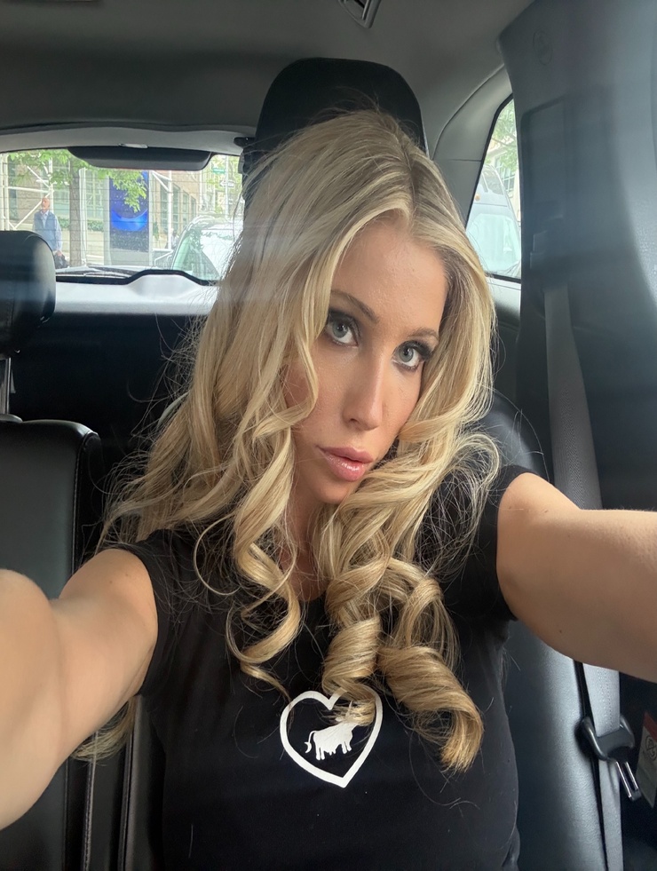 Arielle Raycene Arielle Raycene