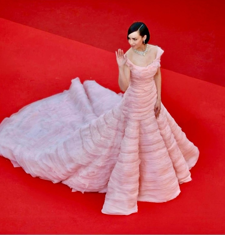Sofia Carson