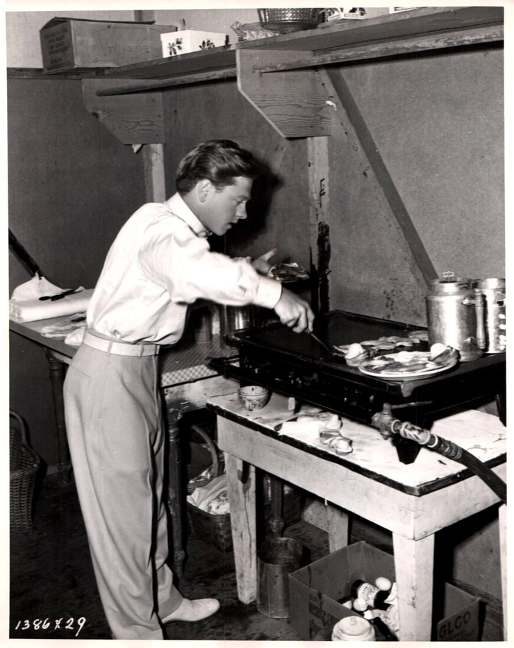 Mickey Rooney