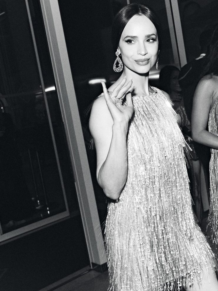 Sofia Carson