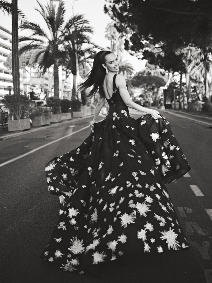 Sofia Carson