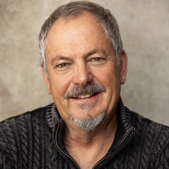 Peter Elliott