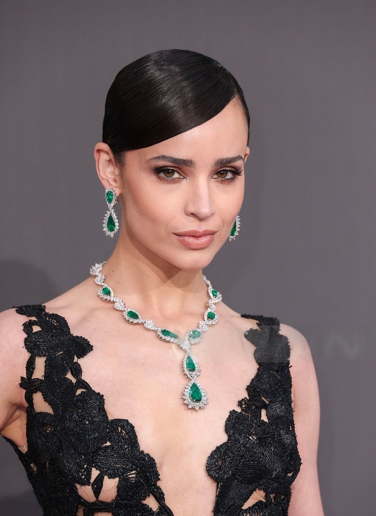 Sofia Carson