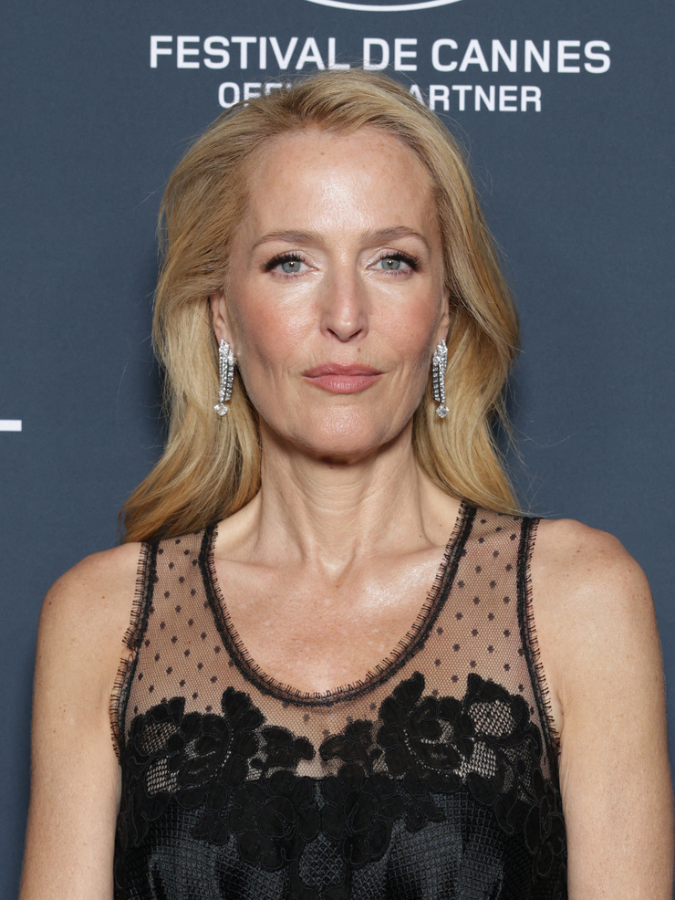 Gillian Anderson
