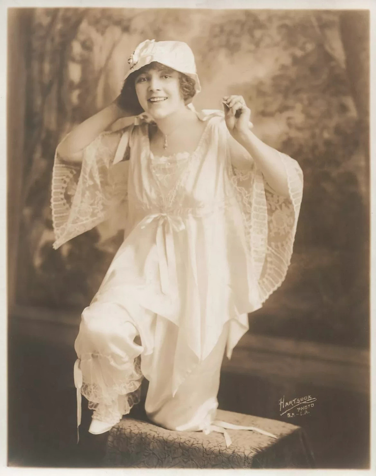 Peggy Wood