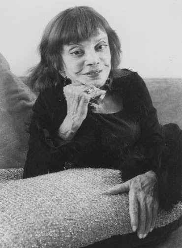Zezé Macedo