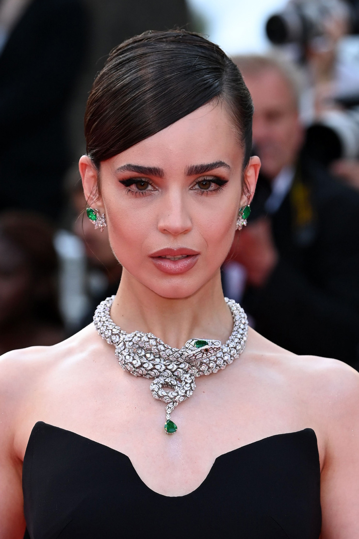 Sofia Carson