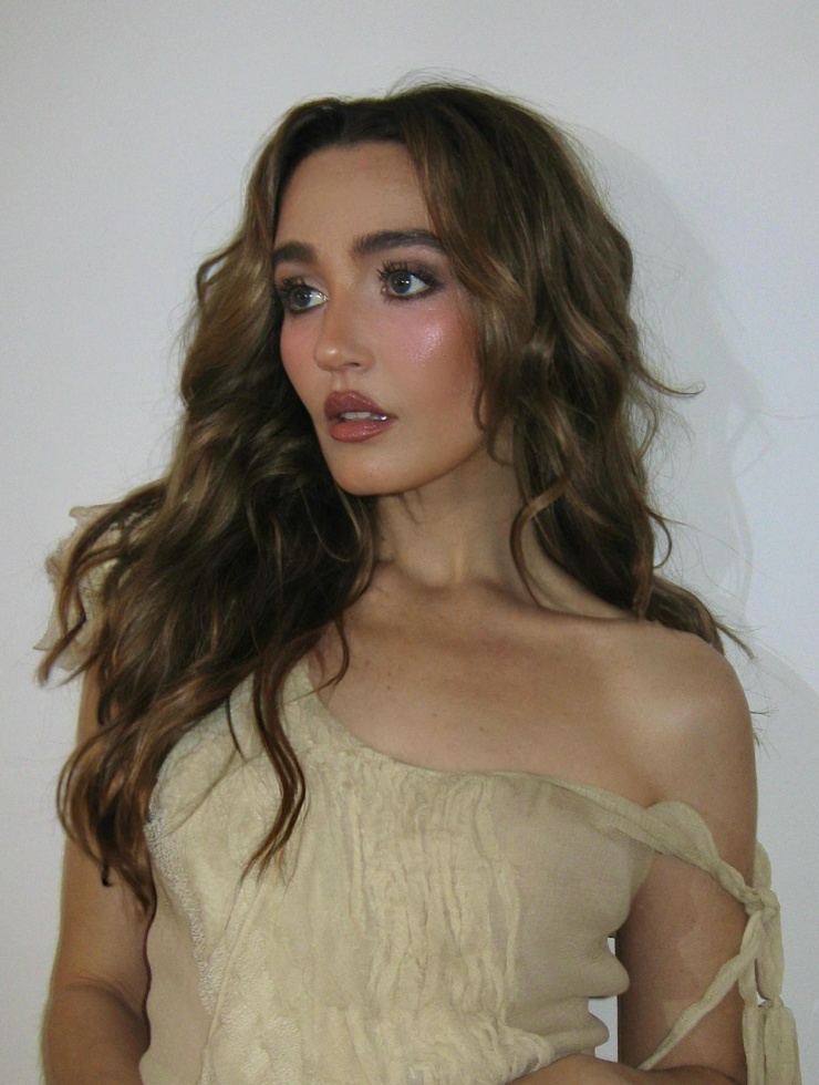 Chloe Fineman