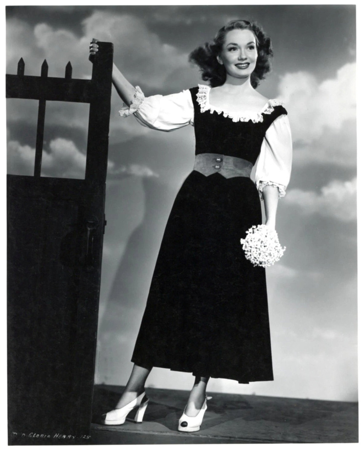 Gloria Henry
