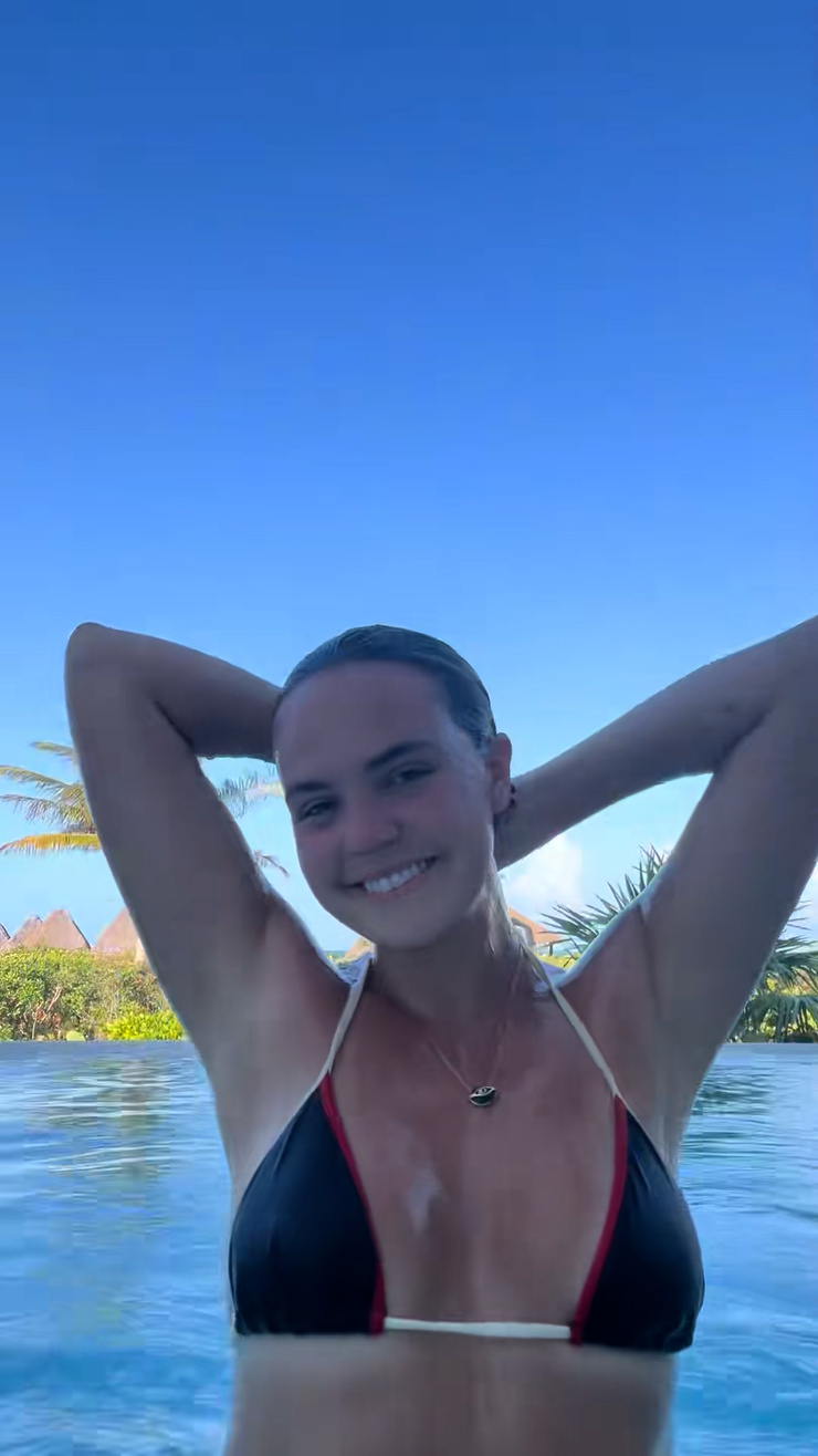 Bailee Madison Bailee Madison