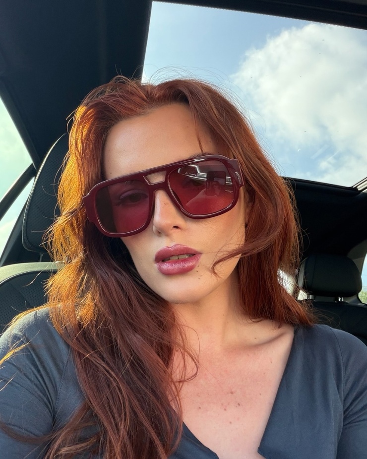 Bella Thorne Bella Thorne
