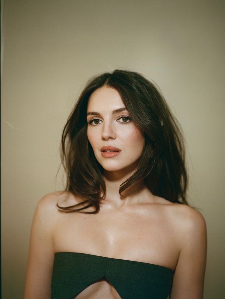Ella Hunt Ella Hunt