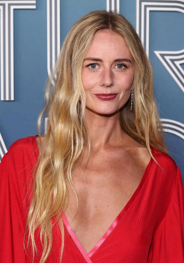 Justine Lupe