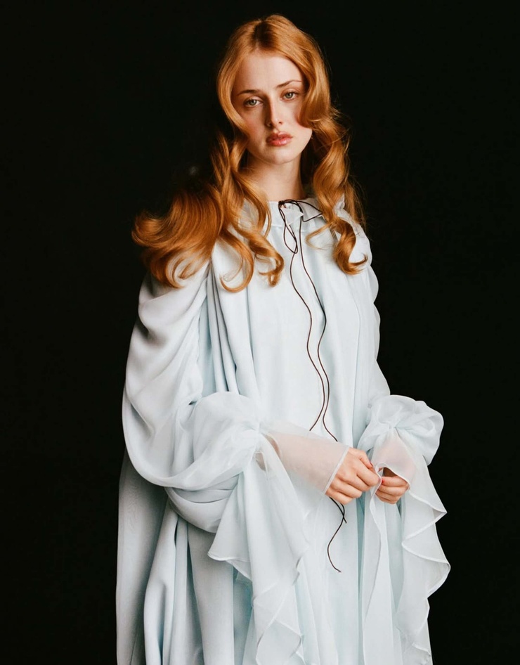 Anna Van Patten
