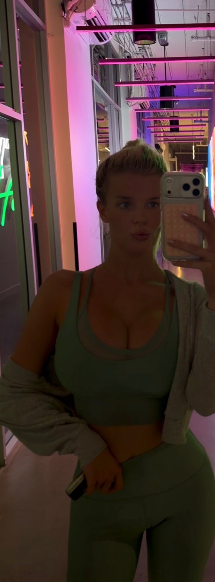 McKenzie Hewson