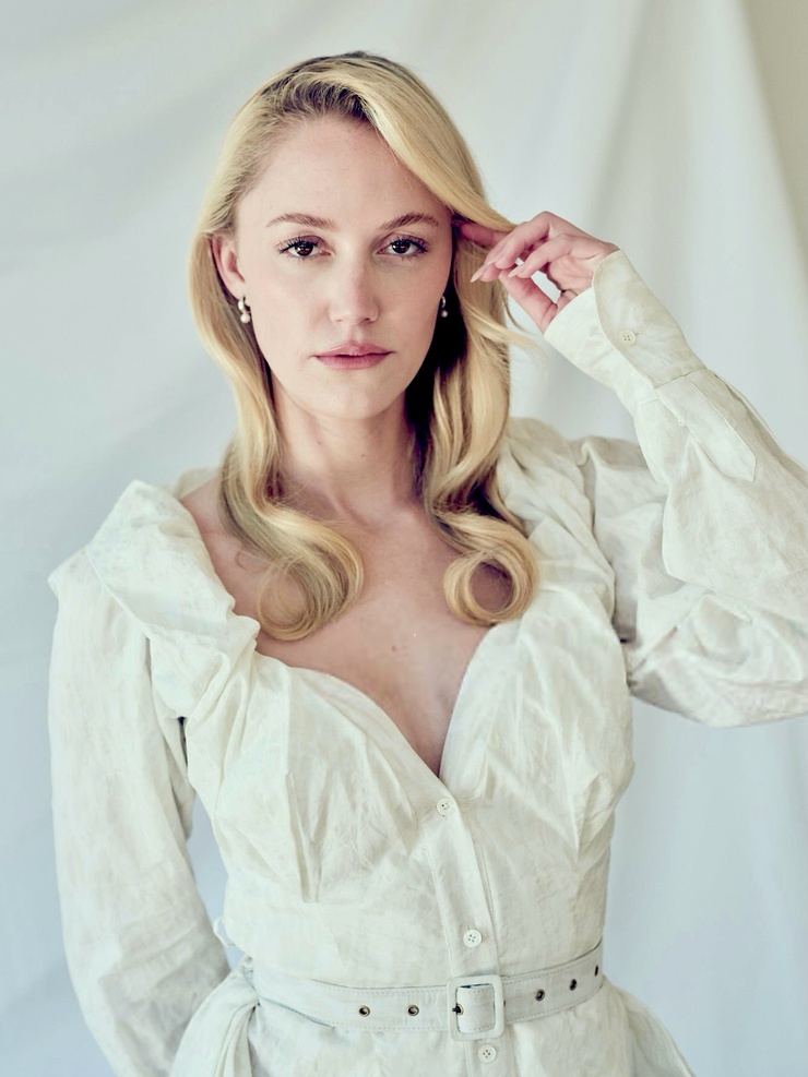 Maika Monroe Maika Monroe