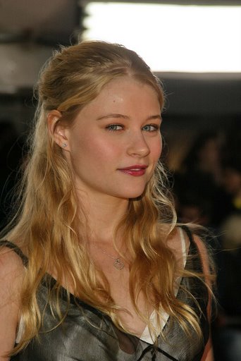 Emilie de Ravin