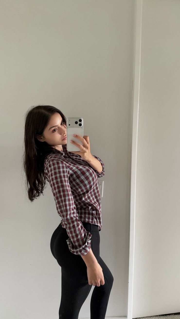 Sophie Mudd Sophie Mudd