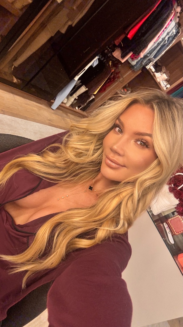 Alexa Collins