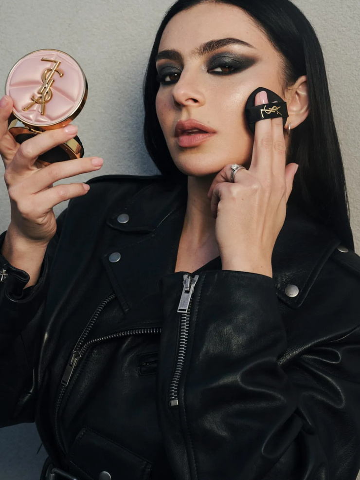 Charli XCX
