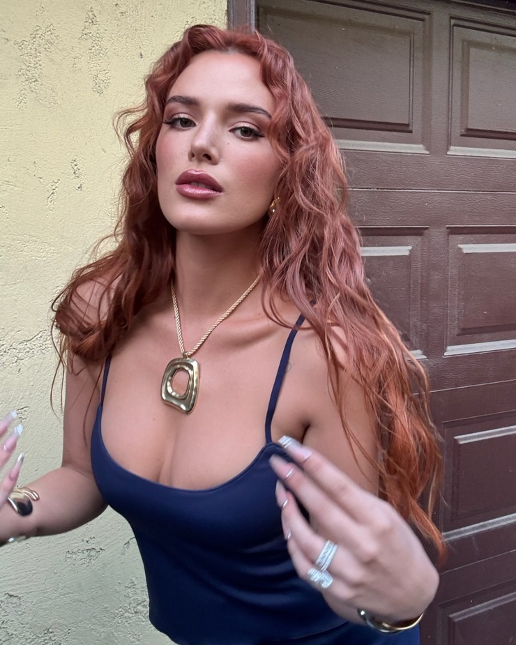 Bella Thorne Bella Thorne