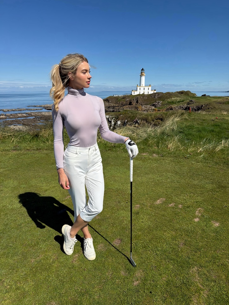 Lucy Robson