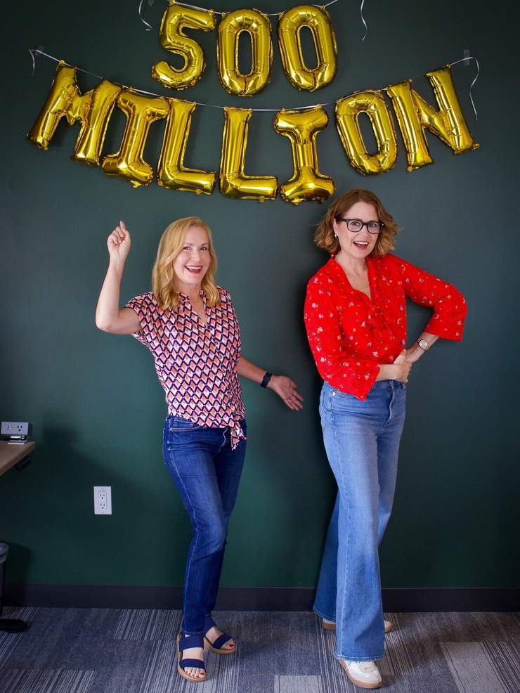 Angela Kinsey