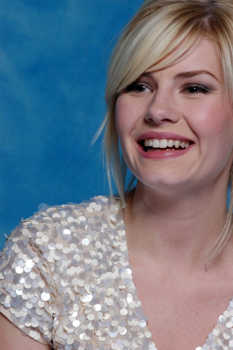 Elisha Cuthbert Elisha Cuthbert