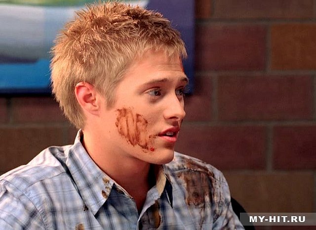 Lucas Grabeel