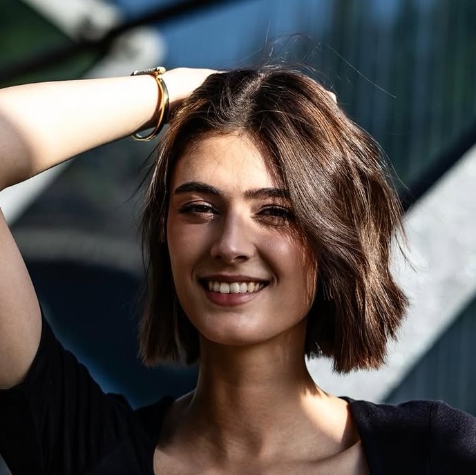 Dayane Hofer
