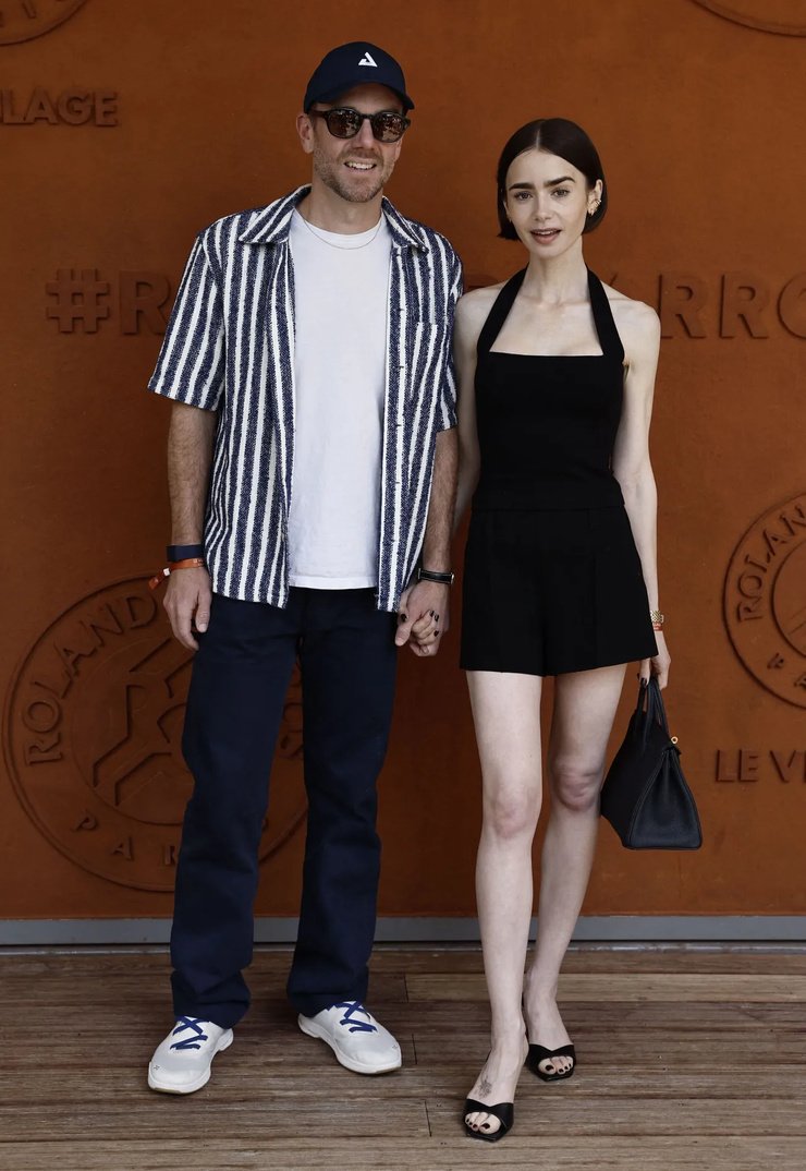 Lily Collins