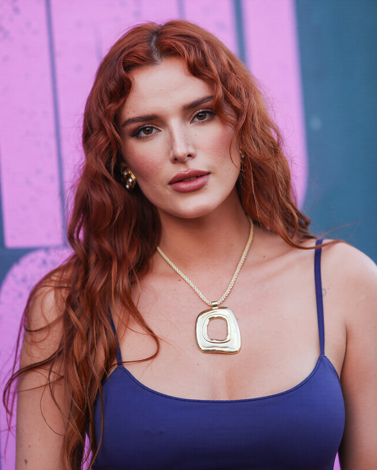 Bella Thorne Bella Thorne