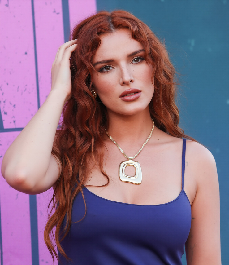 Bella Thorne Bella Thorne