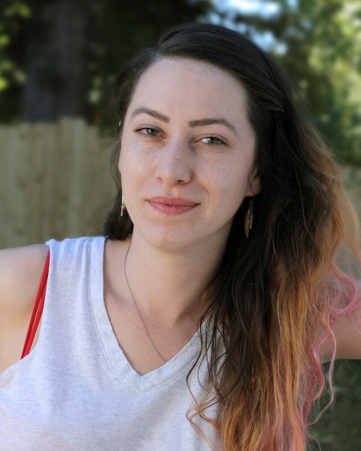 Lisa van Dam-Bates