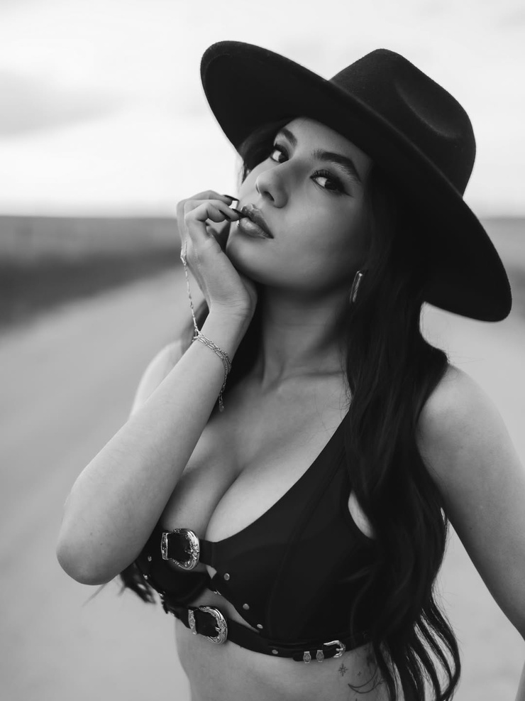 Noella Littlestar Noella Littlestar