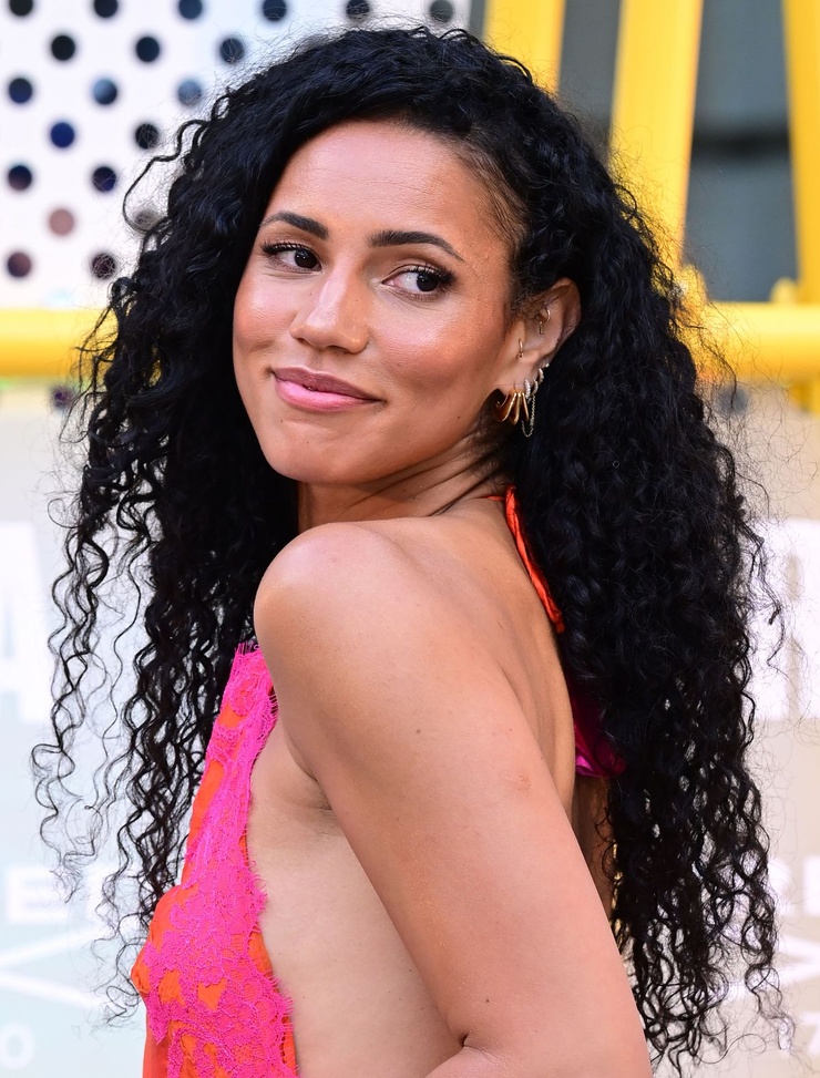 Vick Hope