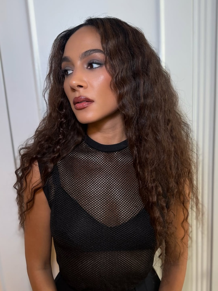 Aurora Perrineau