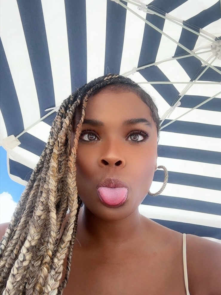 Ajiona Alexus