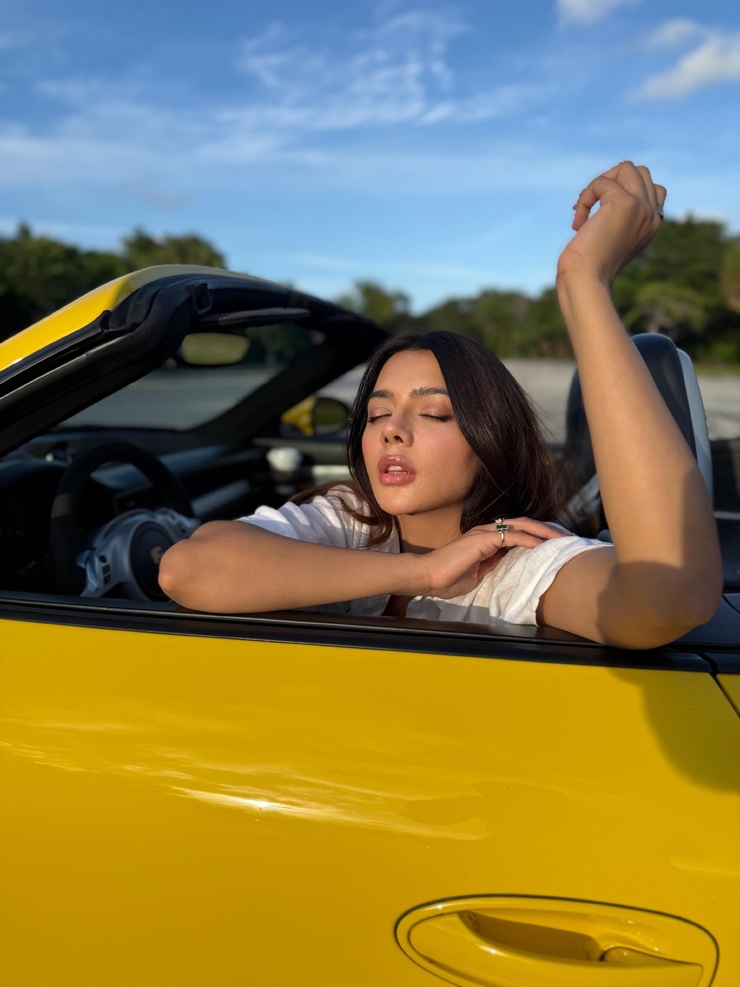 Ruhi Singh Ruhi Singh
