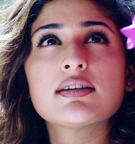 Anjala Zaveri