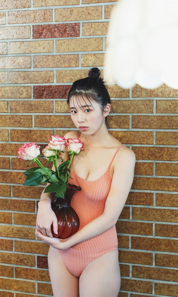 Hina Kikuchi