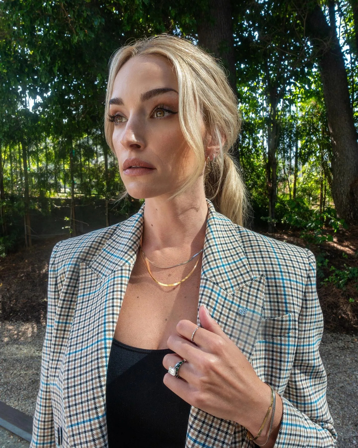 Brianne Howey