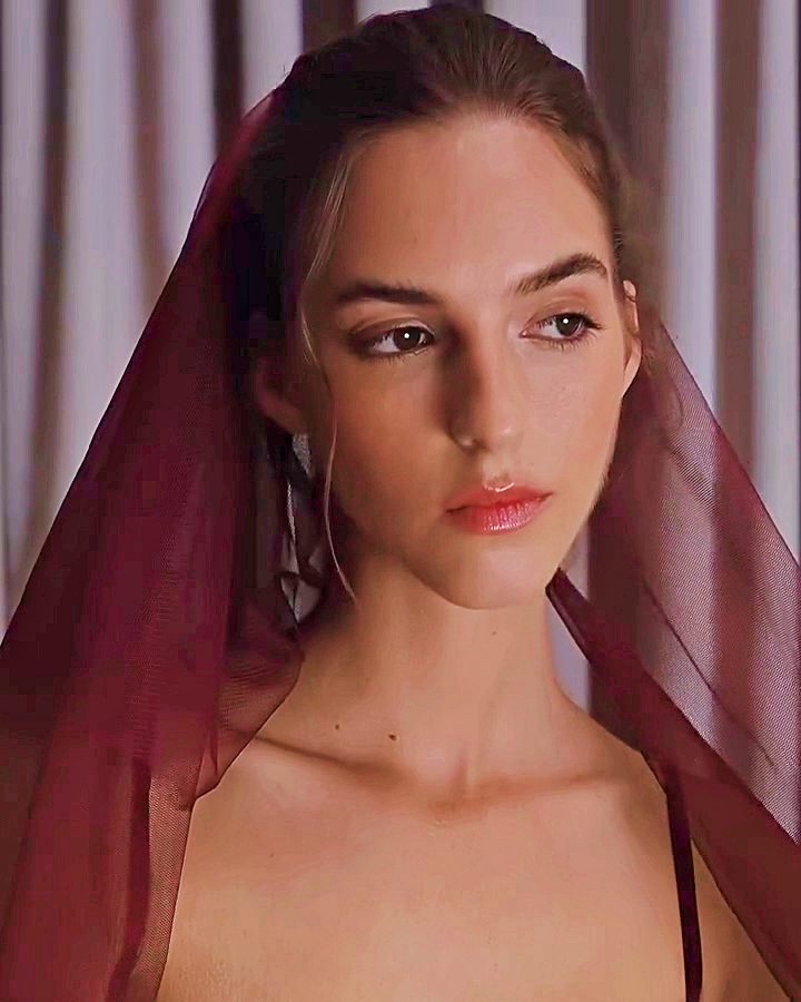 Emily Feld
